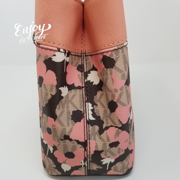 Michael kors hailee xs satchel peach floral NWT - Picture 7 of 8